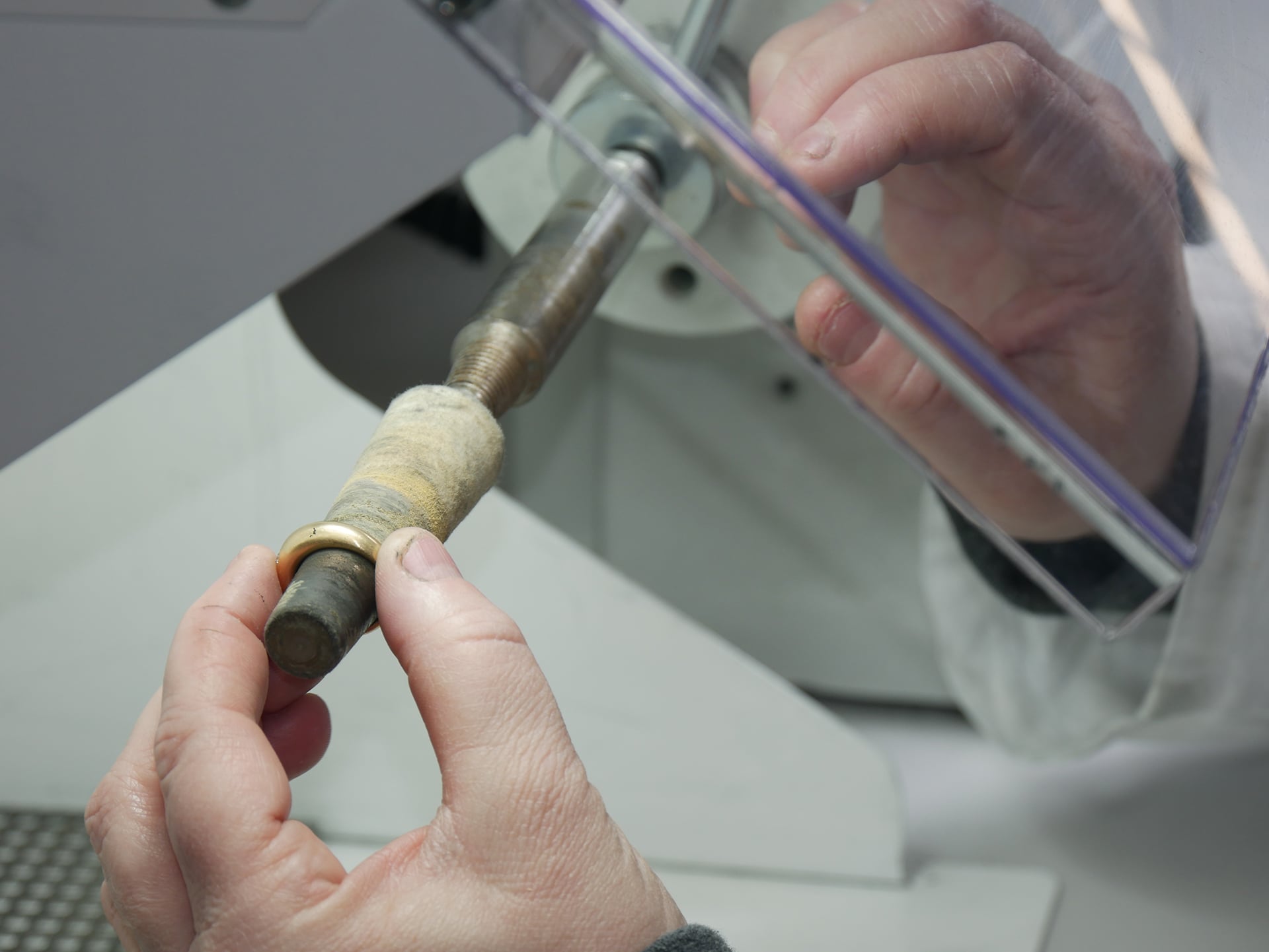 Savoir-faire et contrôle qualité au sein de la manufacture AJNOR